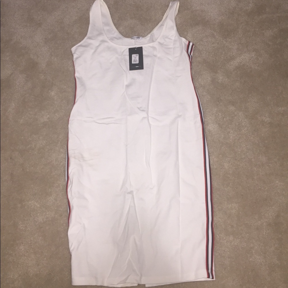 Plus white midi dress fashionova